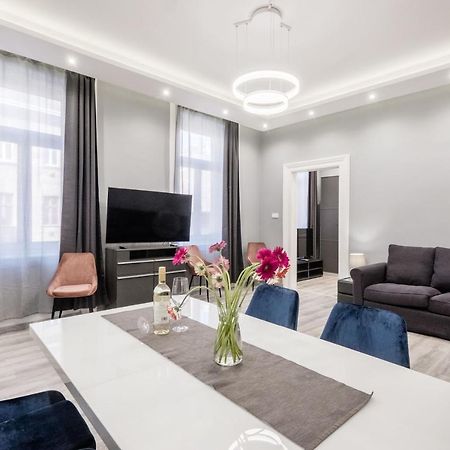 Prime Star Deak Ter Modern Luxury Apartments Будапеща Екстериор снимка