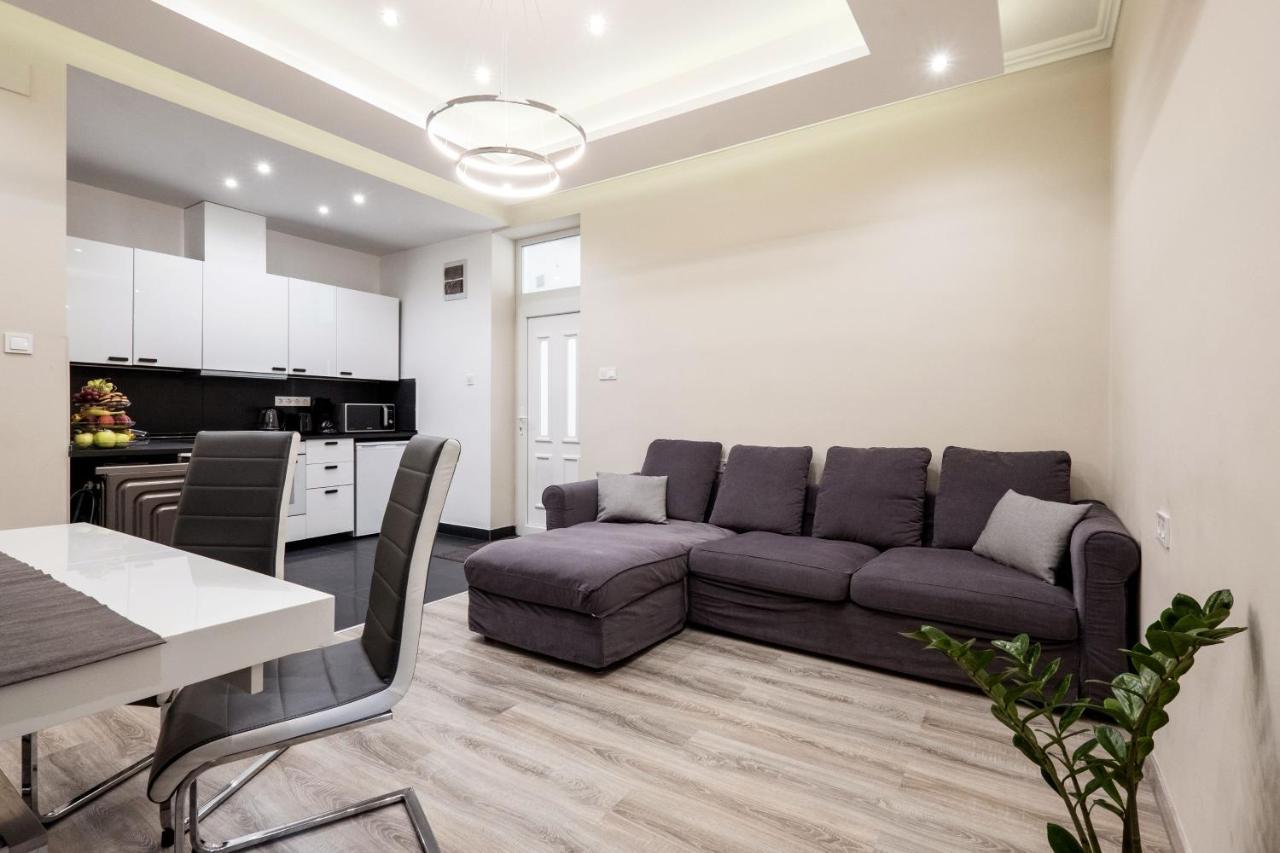 Prime Star Deak Ter Modern Luxury Apartments Будапеща Екстериор снимка