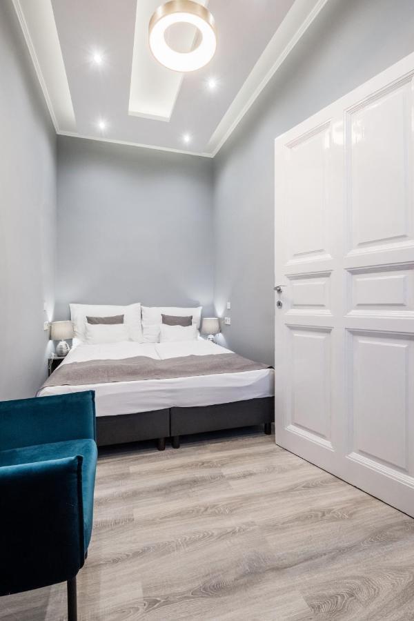 Prime Star Deak Ter Modern Luxury Apartments Будапеща Екстериор снимка